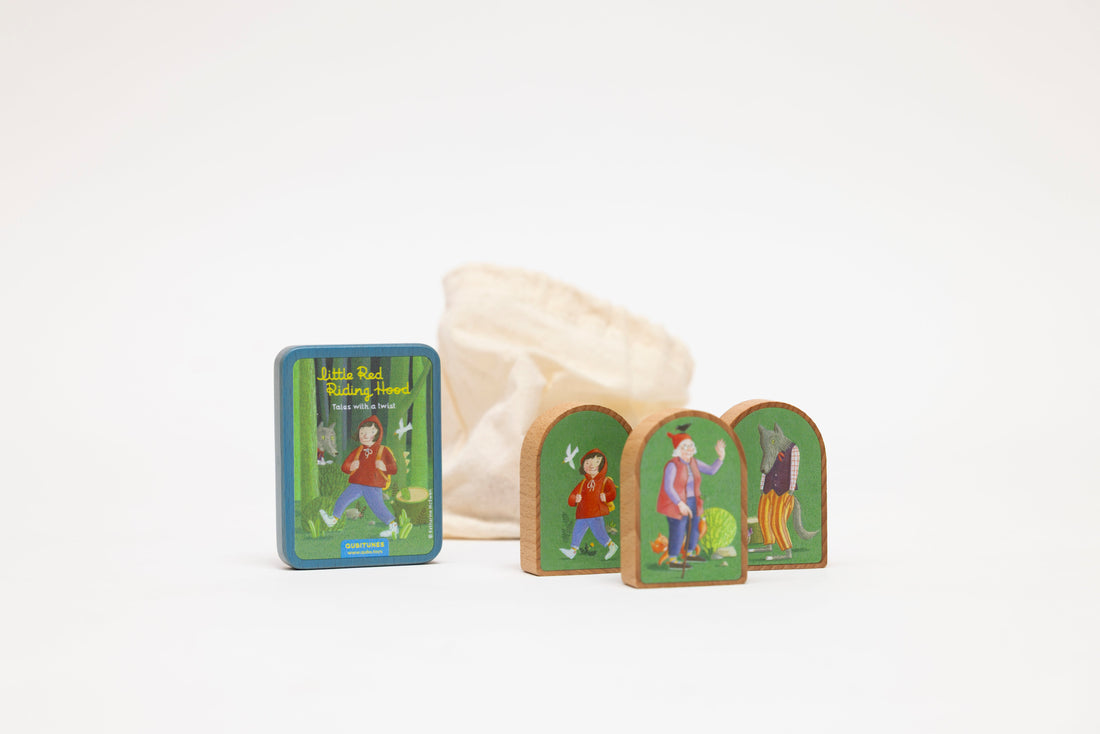 Raudonkepuraitė (Little Red Riding Hood) žaidimo pakuotė ir medinės kaladėlės
